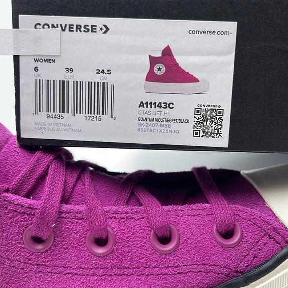 Converse WMNS CTAS LIFT HI
QUANTUM VIOLET/EGRET/BLACK A11143C Platforms Sneakers - Picture 16 of 16